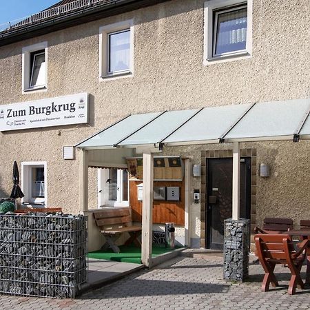 Gasthof Zum Burgkrug Leuchtenberg Екстериор снимка